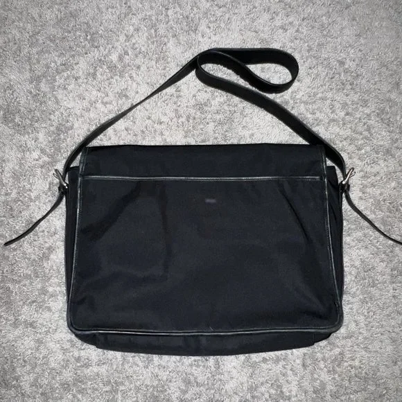Coach Men’s Black Nylon Computer Laptop Messenger Cross Body Bag H1R-5115